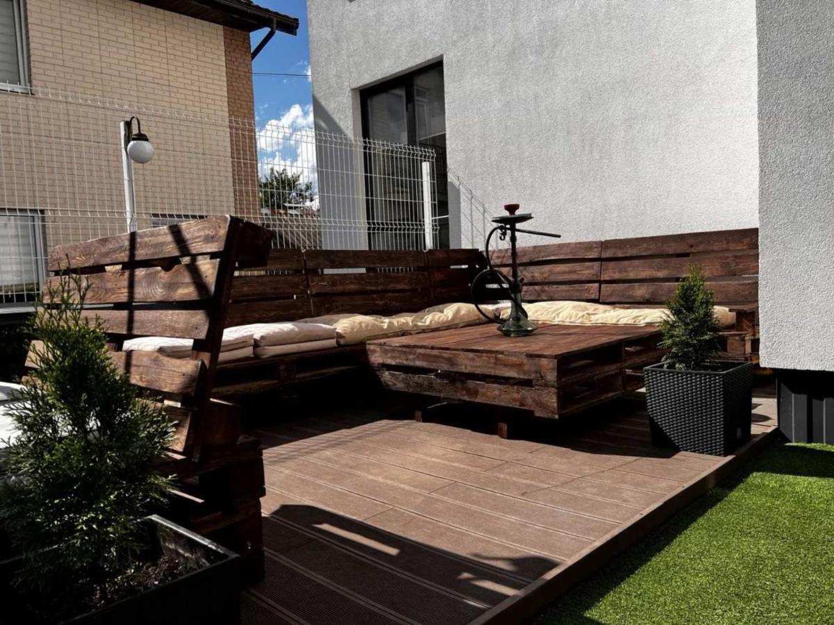 Nyvky Like Home - Apt 49 Kyjev Exteriér fotografie